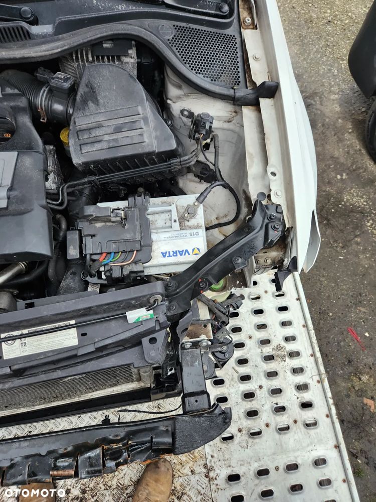 Volkswagen Polo 1.6 TDI MATCH - 12