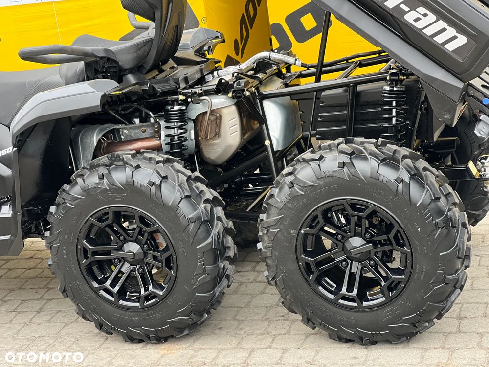 Can-Am Outlander - 10