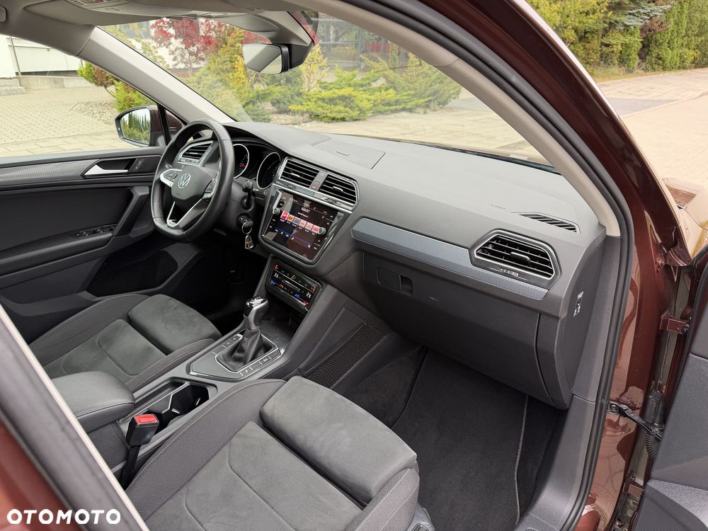 Volkswagen Tiguan - 29