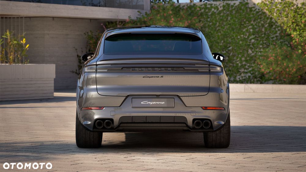 Porsche Cayenne S - 8