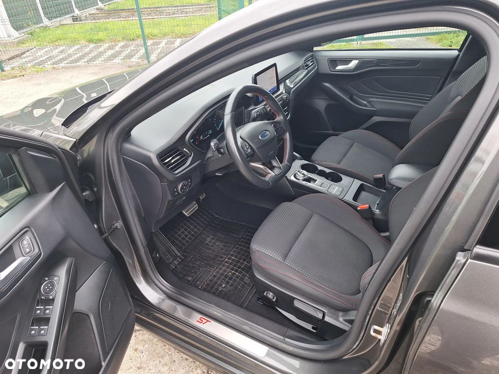 Ford Focus - 10