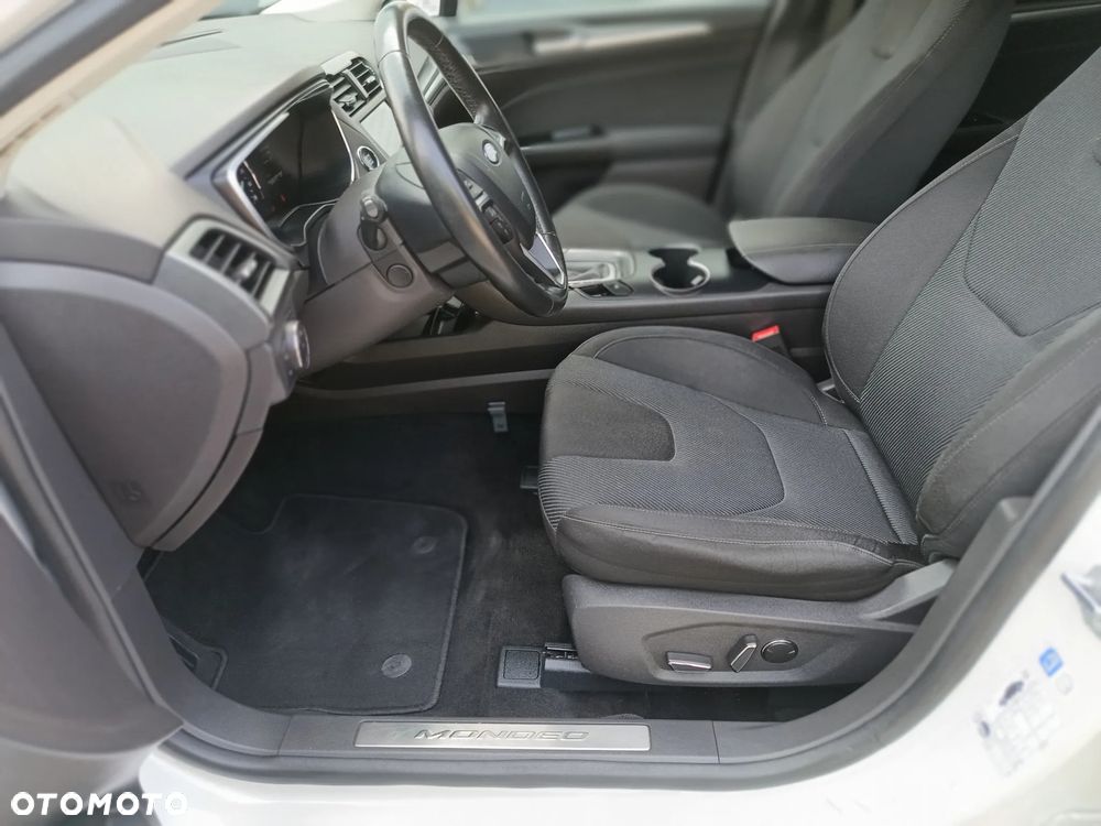 Ford Mondeo - 11