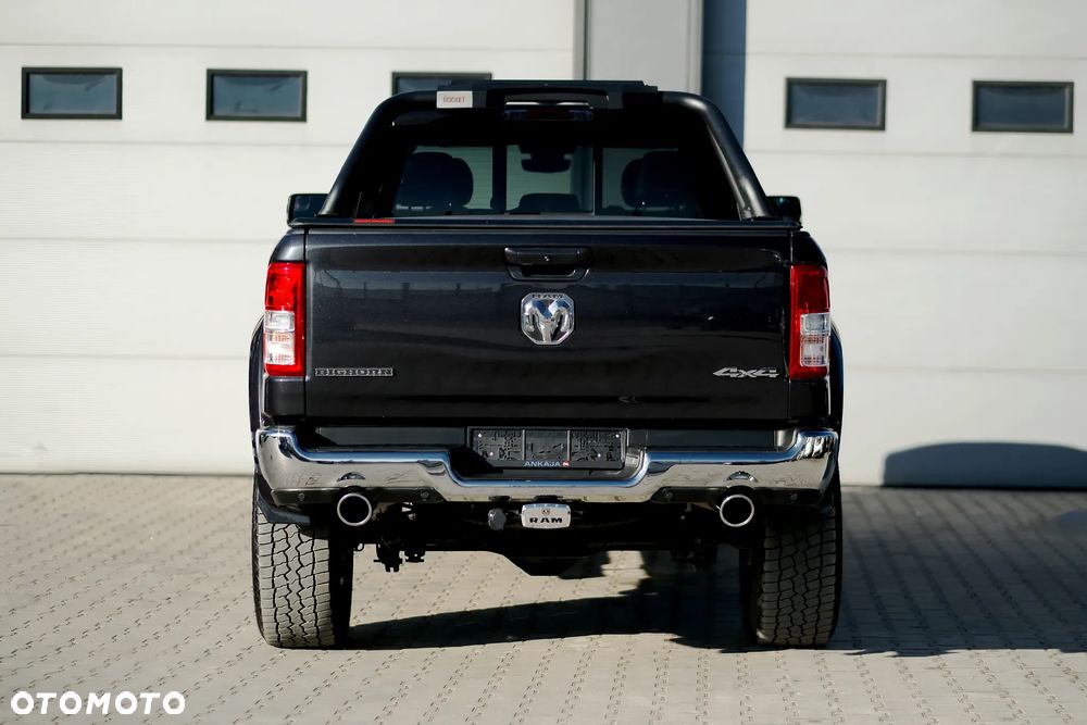 RAM 1500 5.7 Crew Cab Shortbed Bighorn Chrome - 7