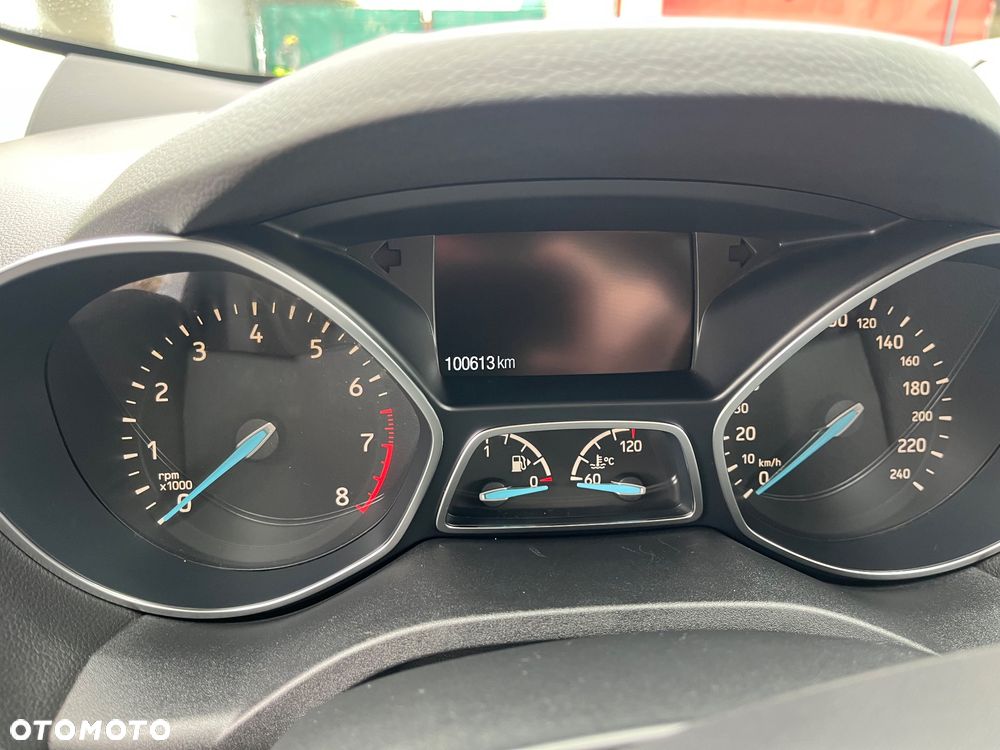 Ford Kuga 1.5 EcoBoost 2x4 Business Edition - 14