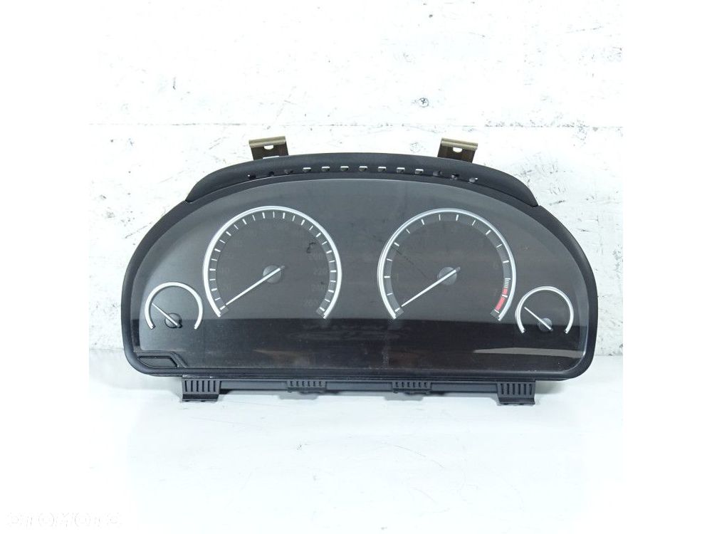 BMW 7 F01 F02 4.4 V8 LICZNIK 9220794 - 1