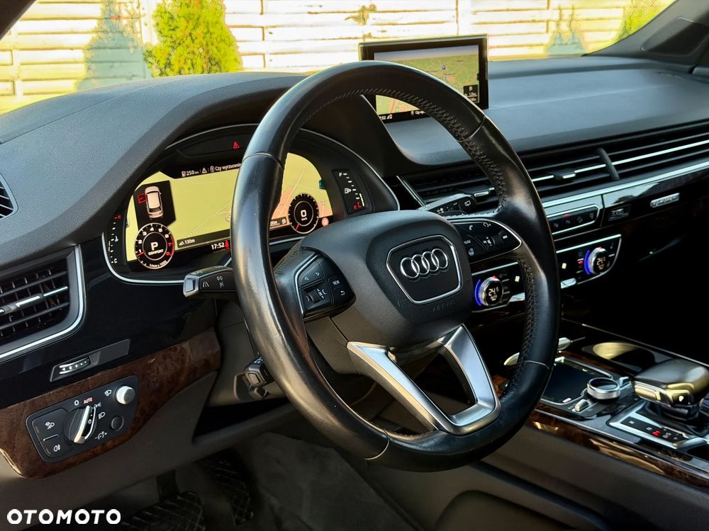 Audi Q7 55 TFSI quattro tiptronic - 10