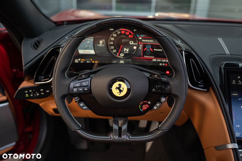 Ferrari Roma Spider - 24
