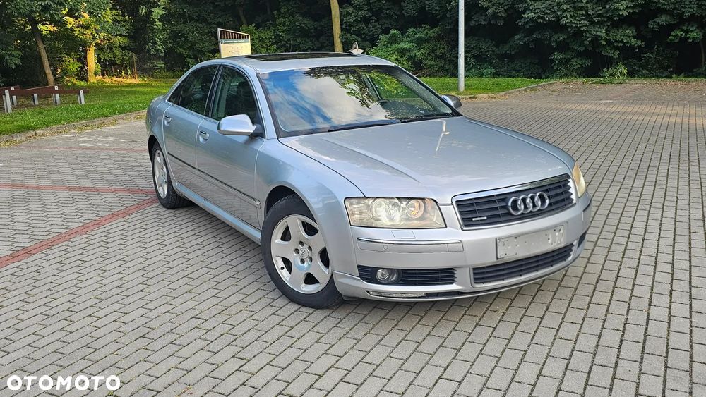 Audi A8 4.2 Quattro - 4