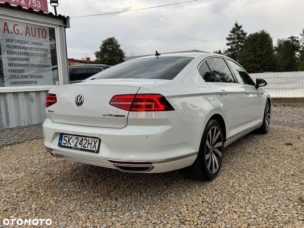 Volkswagen Passat 2.0 TDI 4Mot Elegance DSG - 4