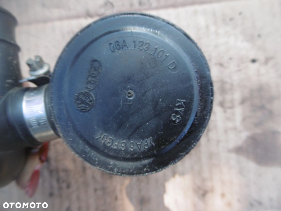 Odma AUDI A4 B6 1,8 TURBO BFB 06A129101D - 2