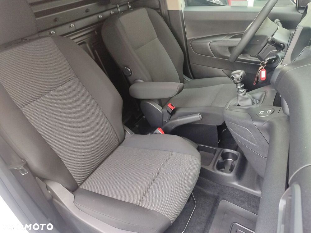 Toyota PROACE CITY - 14