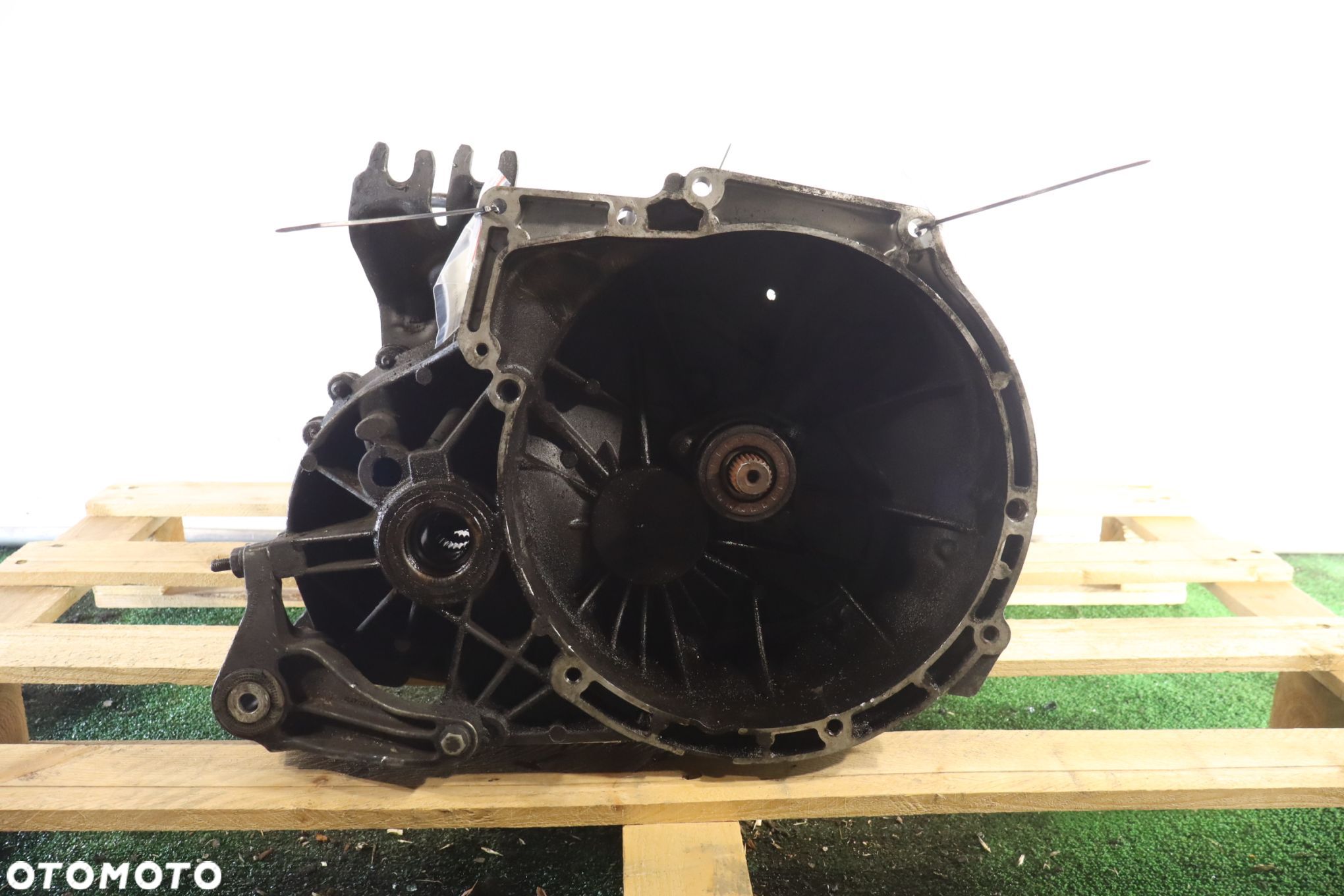 SKRZYNIA 5 BIEGOWA FOCUS LIFT 1.6TDCI 6M5R7002YC - 1