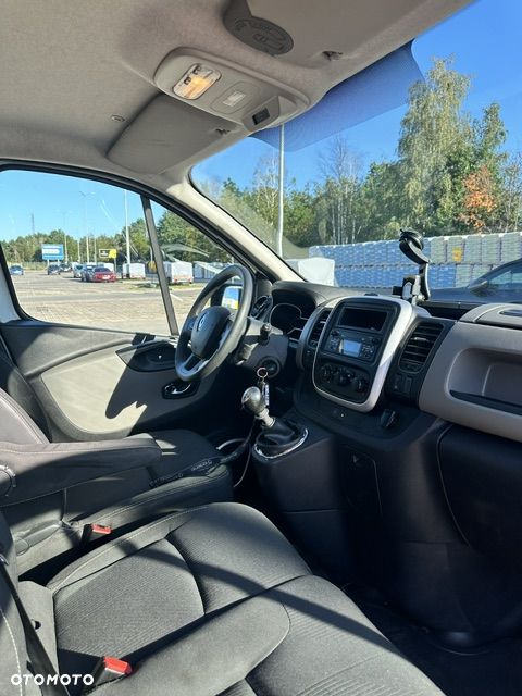 Renault Trafic - 9