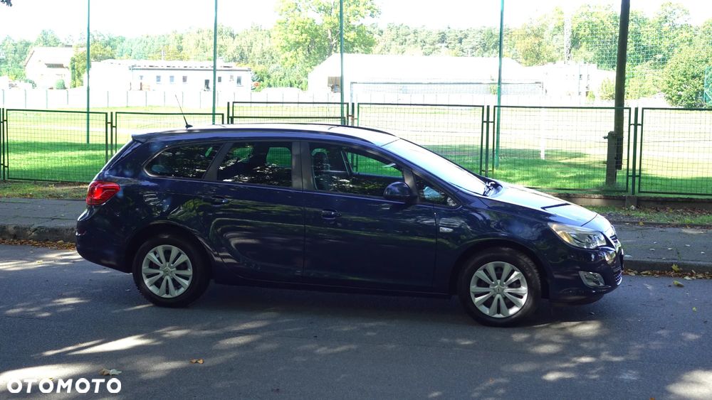 Opel Astra - 38