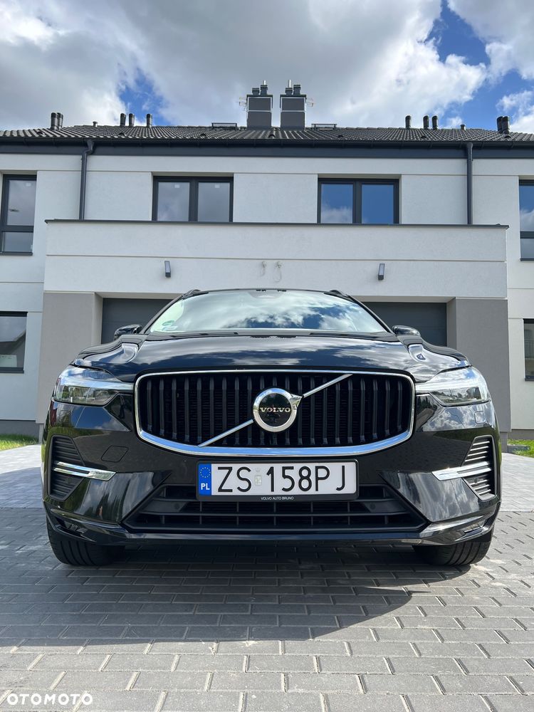 Volvo XC 60 B4 D Momentum Pro - 2