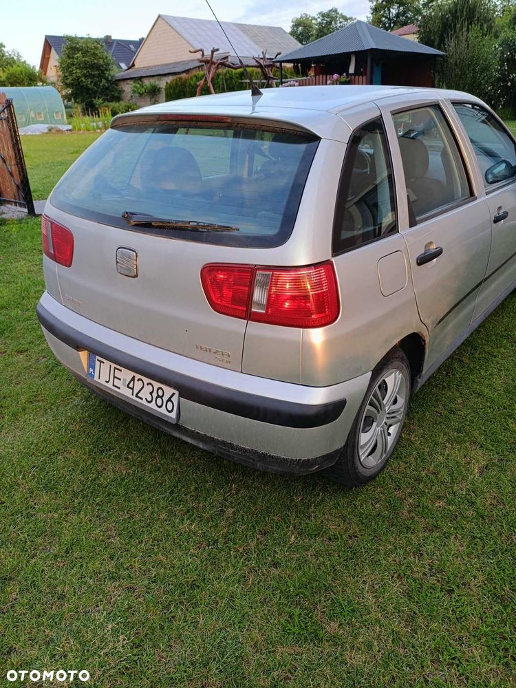 Seat Ibiza - 2