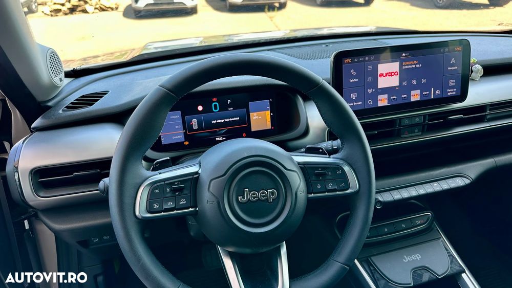 Jeep Avenger 1.2 AT6 Turbo MHEV Altitude - 6