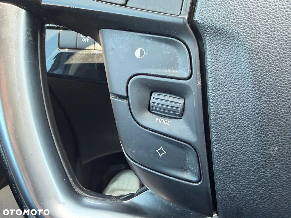 Citroën C4 Picasso 1.6 e-HDi Exclusive - 17