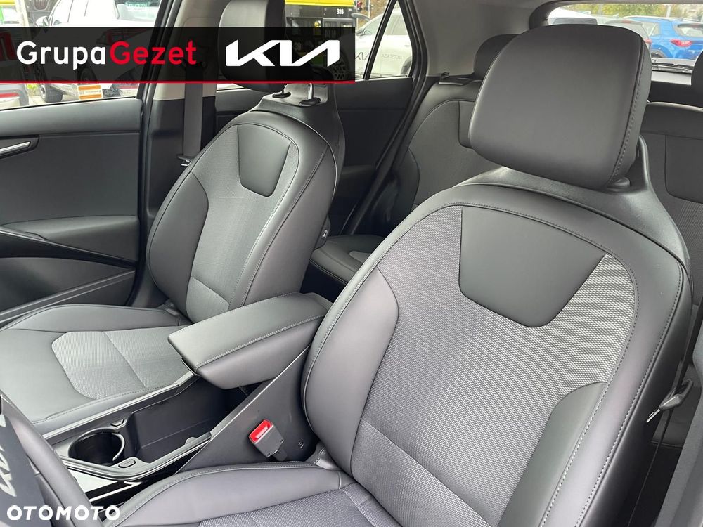 Kia Niro - 13