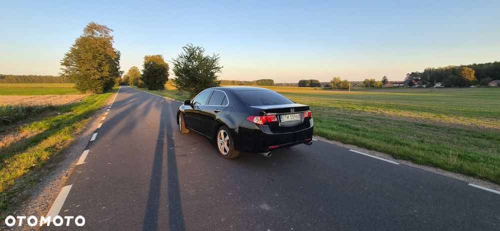 Honda Accord 2008 photo 4
