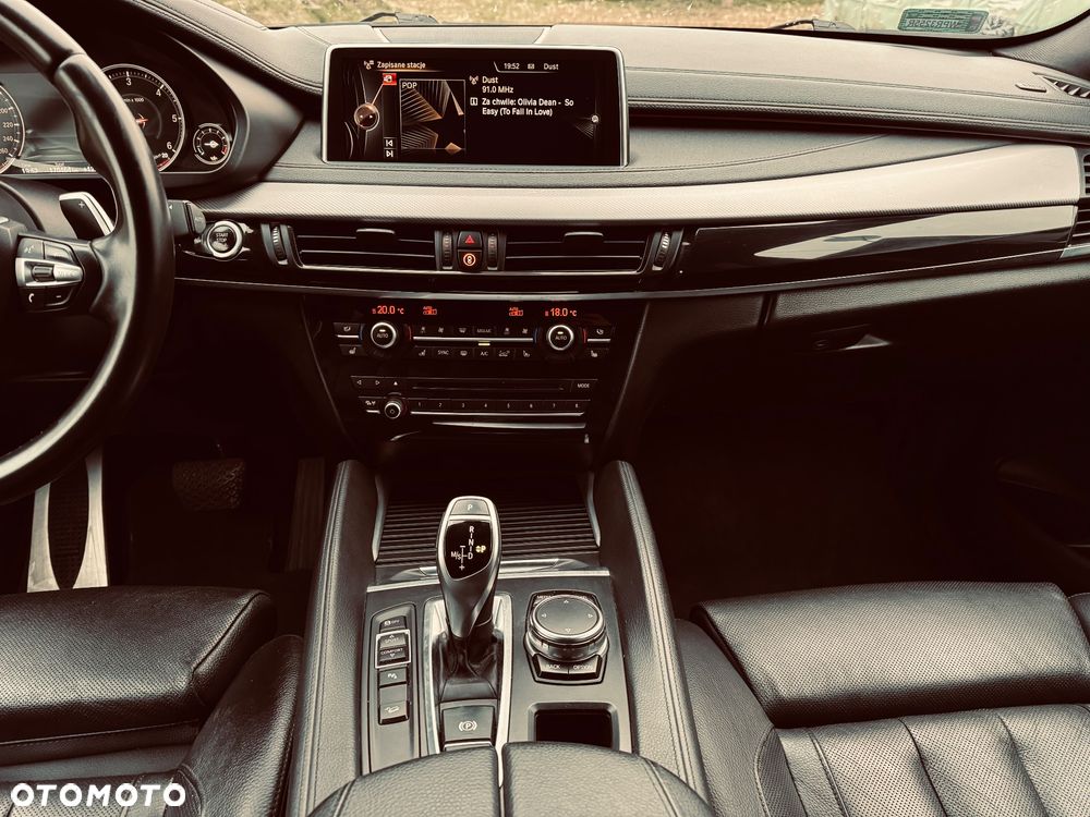 BMW X6 - 28