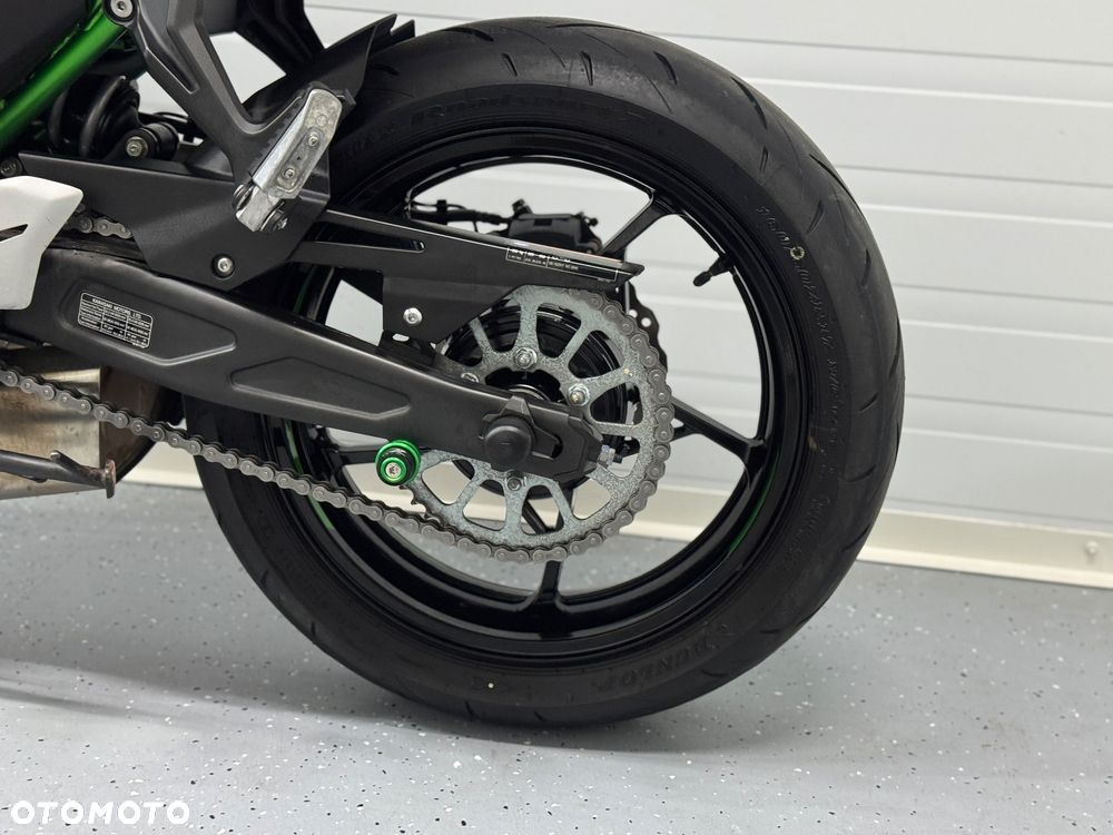 Kawasaki Z - 18