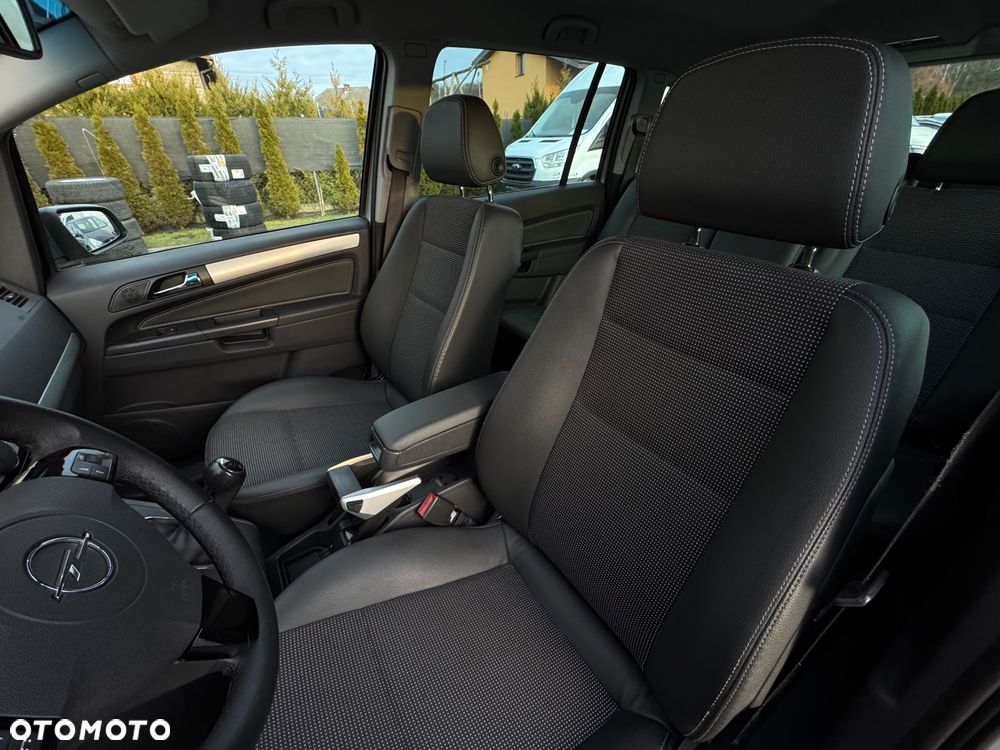 Opel Zafira 1.8 Enjoy - 14