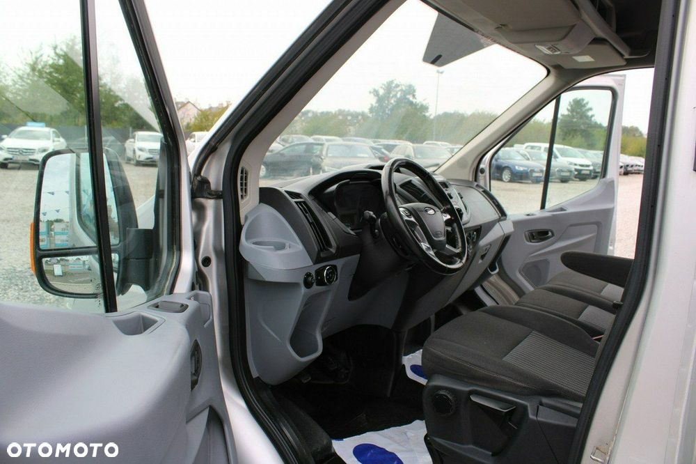 Ford Transit - 16