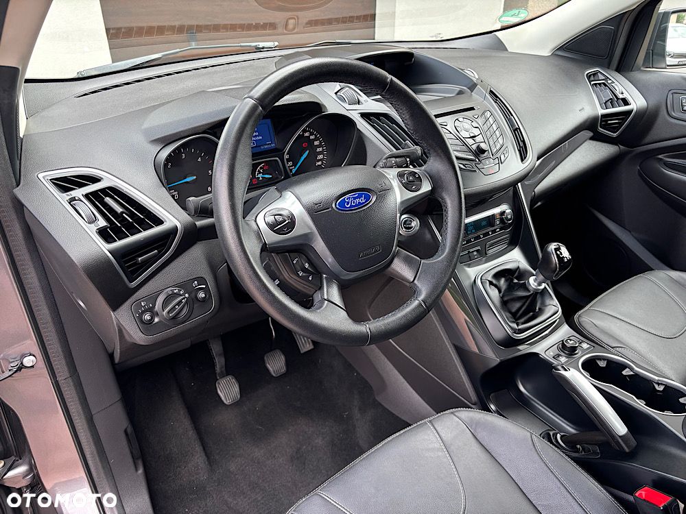 Ford Kuga 2.0 TDCi 4WD Titanium Plus - 31