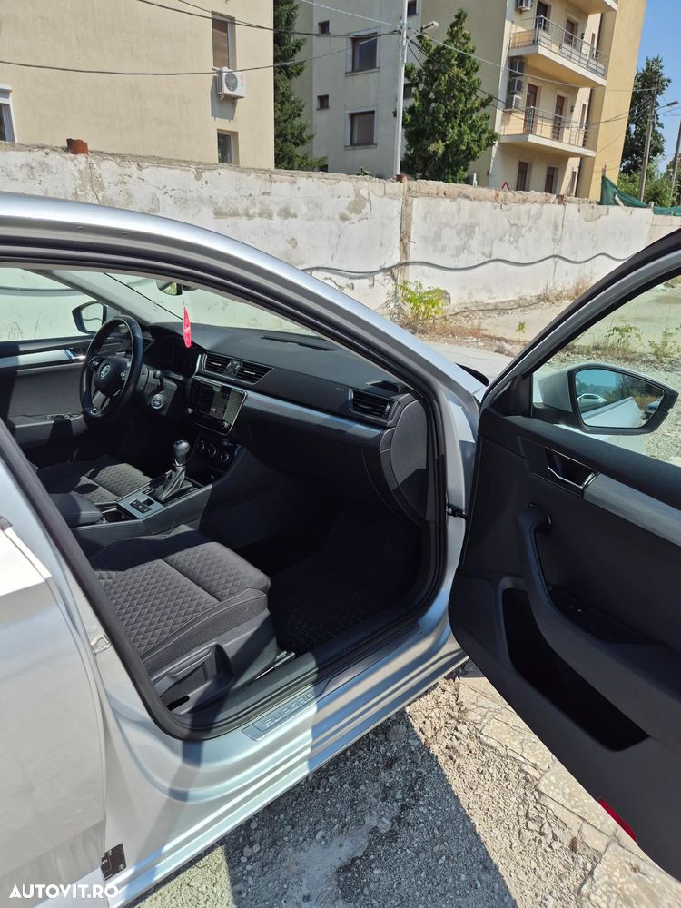Skoda Superb 2.0 TDI DSG Style - 5