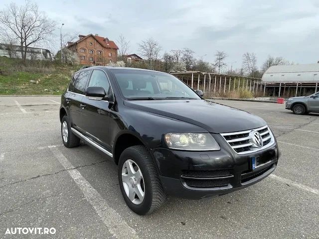 Volkswagen Touareg 2.5 TDI R5 Aut. - 3