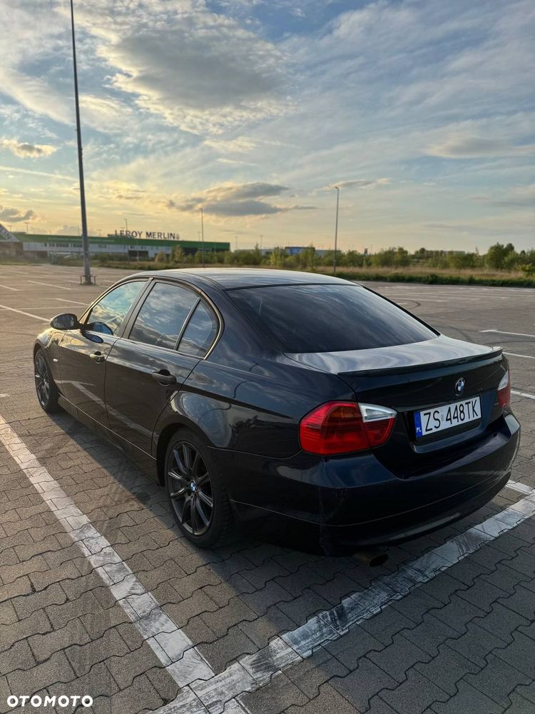 BMW Seria 3 320d DPF - 13