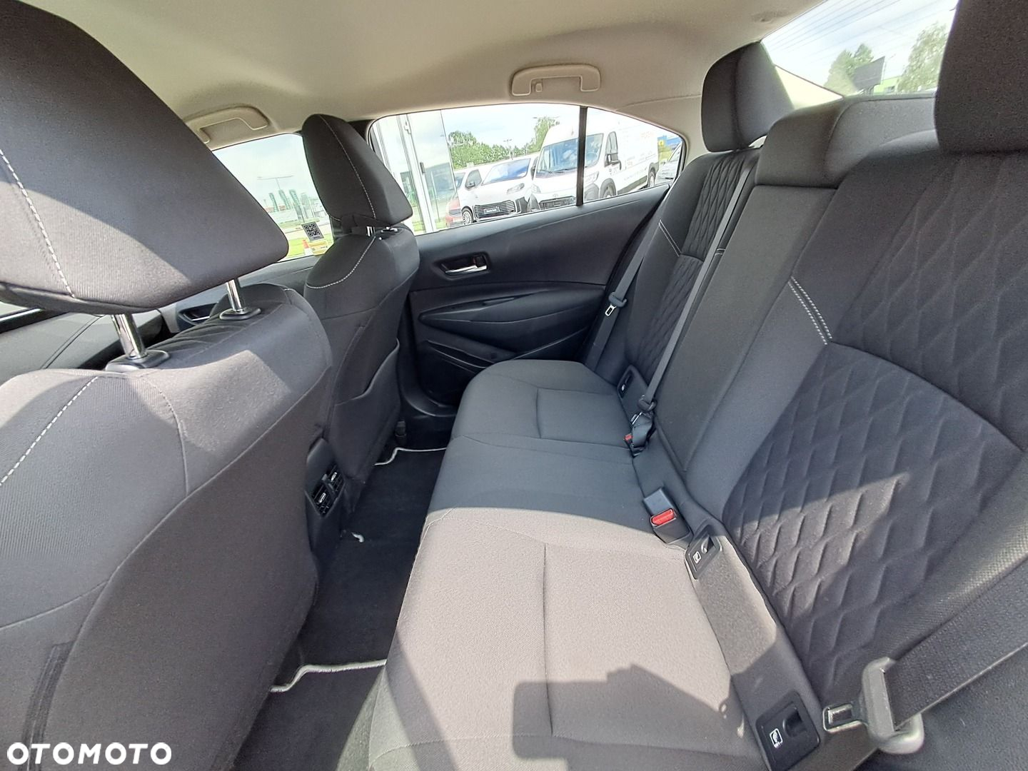 Toyota Corolla - 14