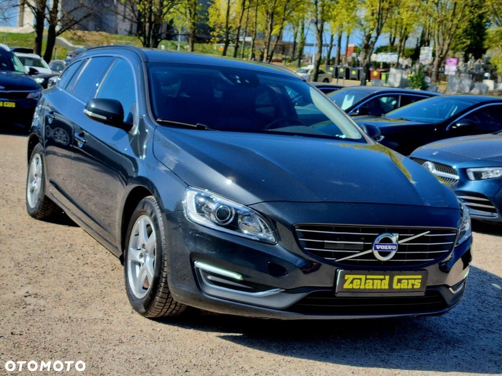 Volvo V60 T4 Geartronic Momentum - 4