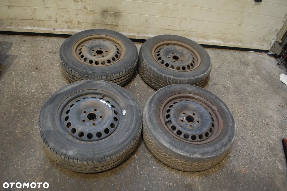 FELGI STALOWE + OPONY ZIMOWE 1K0601027C 5X112 ET47 6J VW GOLF V TOURAN 195/65R15 - 24