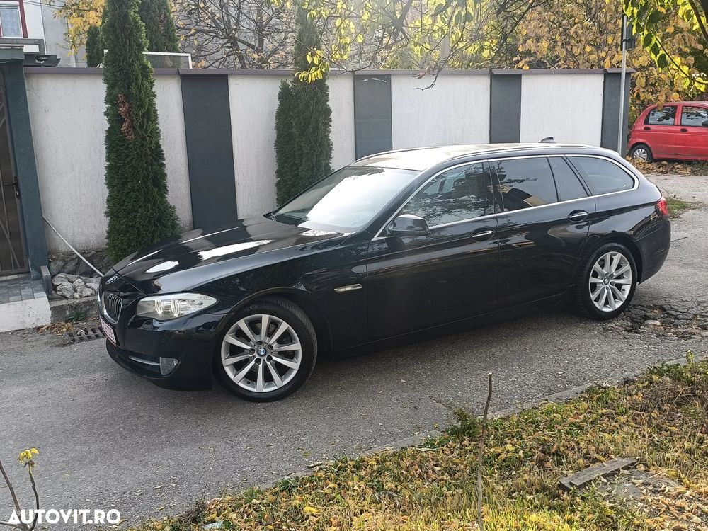 BMW Seria 5 520d Touring Sport-Aut. - 6