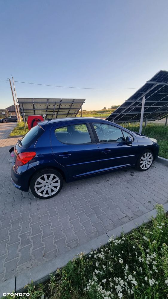 Peugeot 207 1.6 - 7