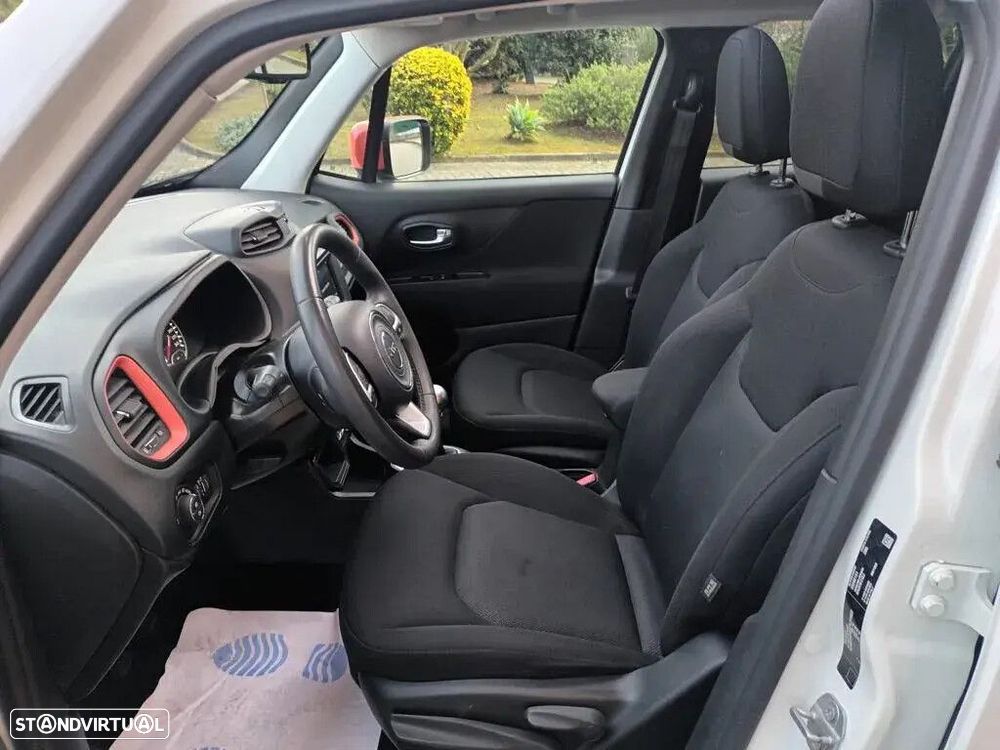 Jeep Renegade 1.0 T Orange Edition - 12