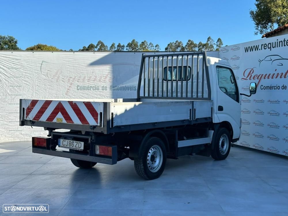 Toyota Dyna 300 Caixa Basculante IVA Dedutível 3 Lugares - 6