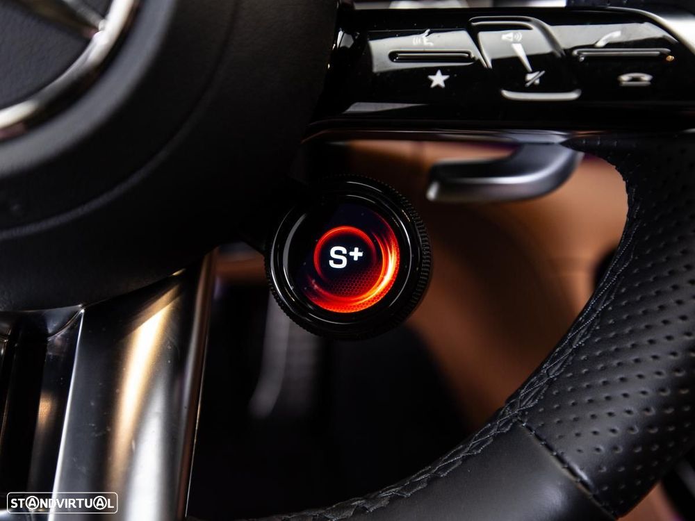 Mercedes-Benz AMG GT 53 4Matic+ - 33