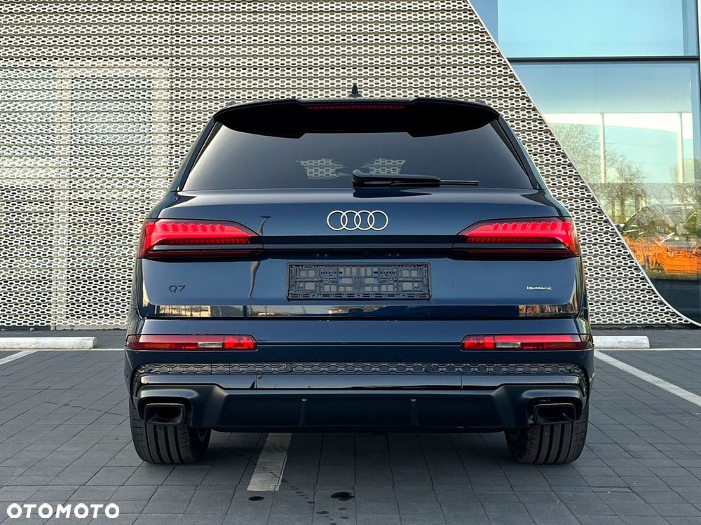 Audi Q7 - 9