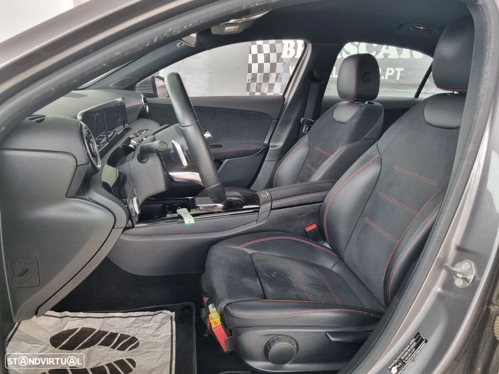 Mercedes-Benz A 250 Limousine e AMG Line - 5