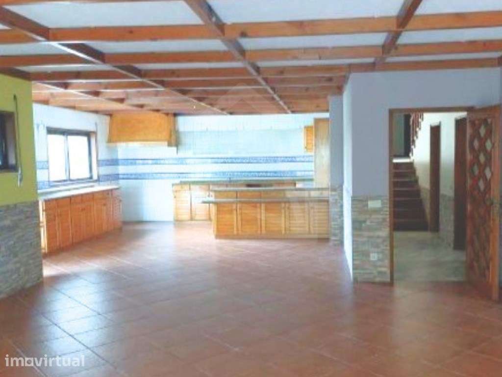 Moradia com Armazém em Vila Nova de Famalicão - Grande imagem: 2/5
