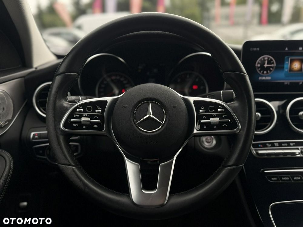 Mercedes-Benz Klasa C 200 d 9G-TRONIC Avantgarde - 16
