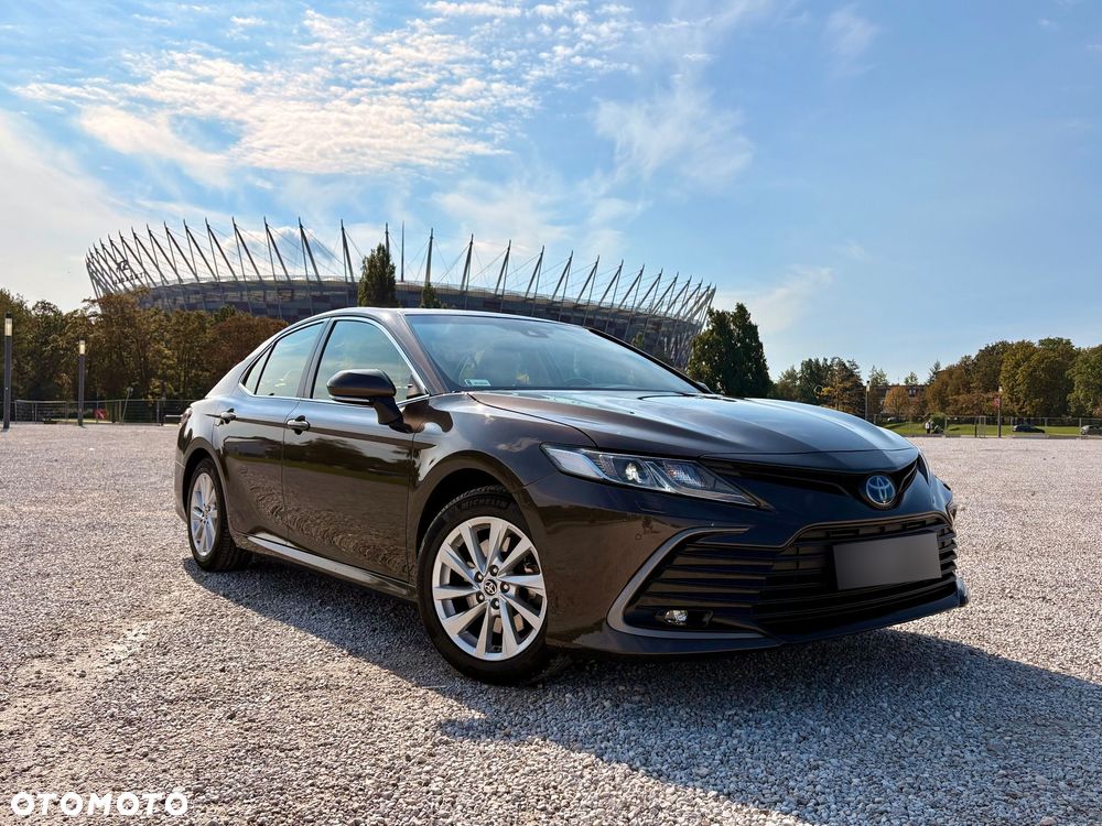 Toyota Camry 2.5 Hybrid Prestige CVT - 2