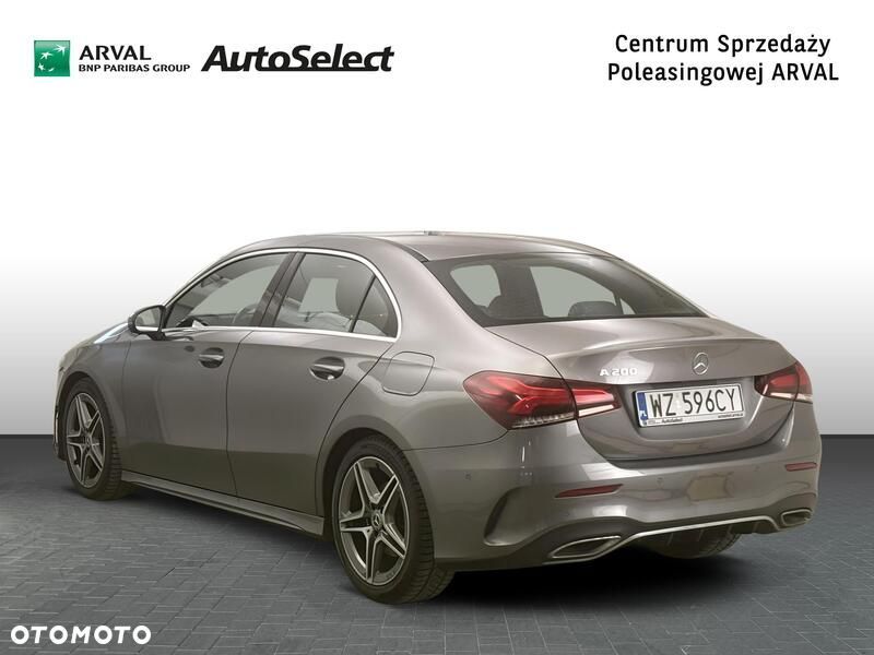 Mercedes-Benz Klasa A 200 AMG Line 7G-DCT - 3