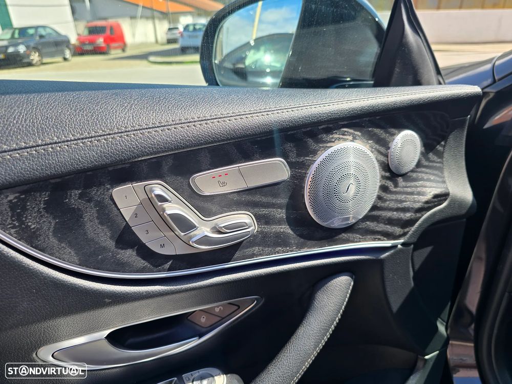 Mercedes-Benz E 220 d 9G-TRONIC AMG Line - 12