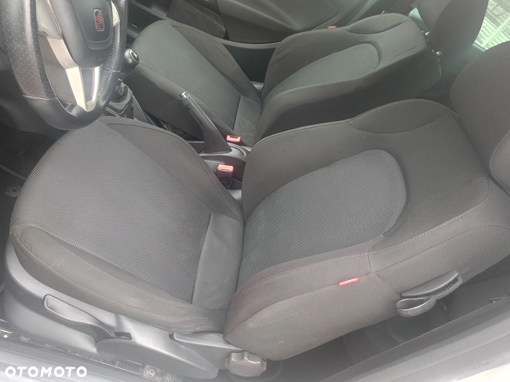 Seat Ibiza SC 1.4 16V Style - 11