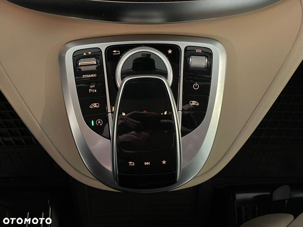 Mercedes-Benz Klasa V 250 (BlueTEC) d Avantgarde 7G-Tronic (d³ugi) - 26