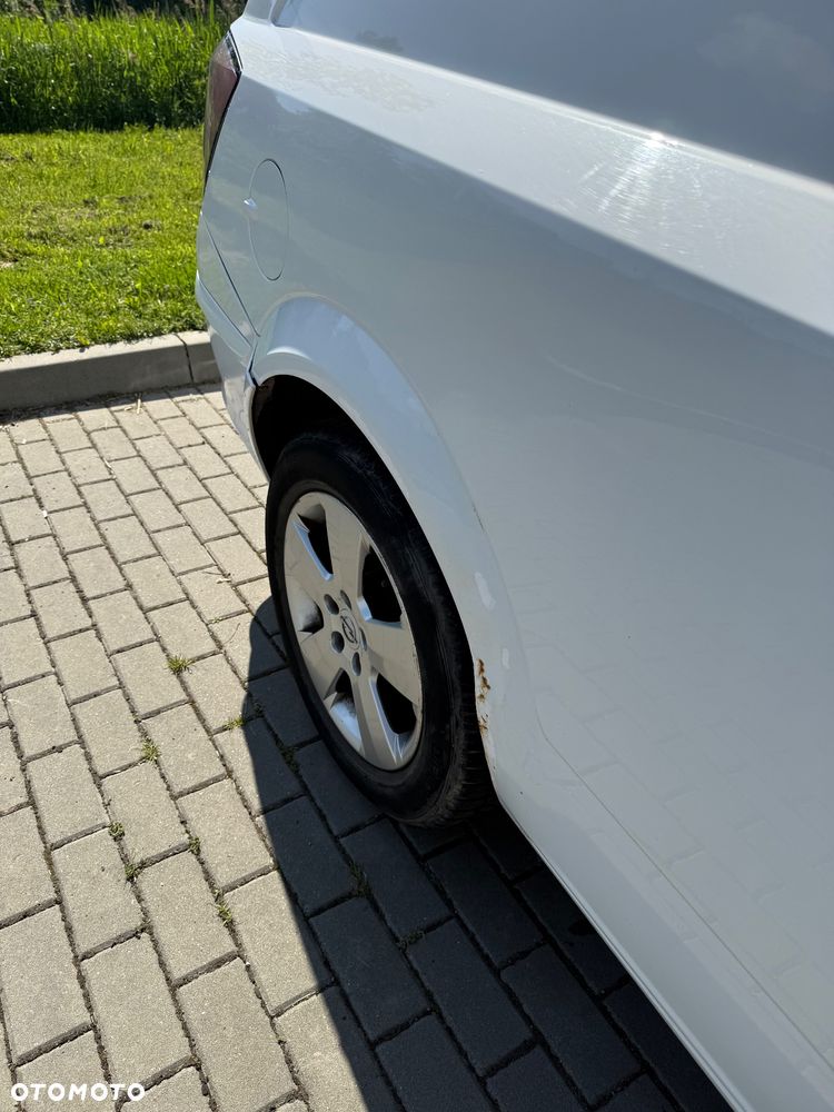 Opel Astra 1.3 CDTI Cosmo - 3